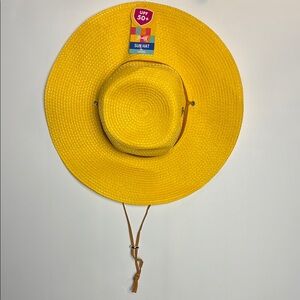 Banana Boat UPF 50+ Bright Yellow Sun Hat with Chin Strap